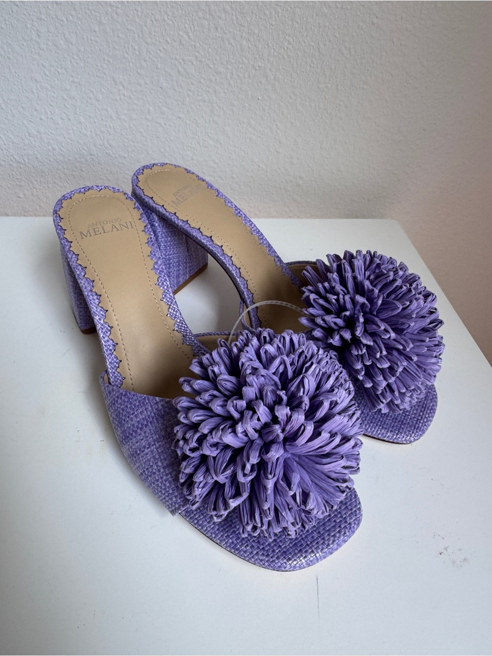 NWT Antonio Melani Glora Purple Raffia Flower Dress Sandals Sz 8,5 - Picture 2 of 10